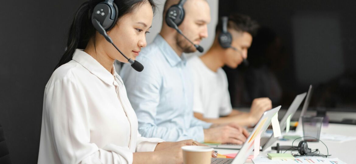 pexels-mikhail-nilov-7682340 (Demo)